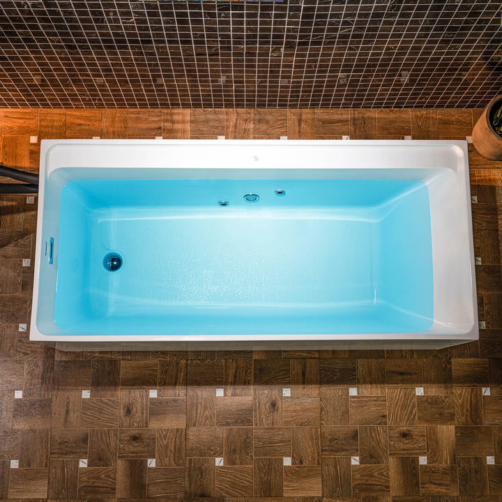 Woodbridge Acrylic Cold Plunge with Chiller