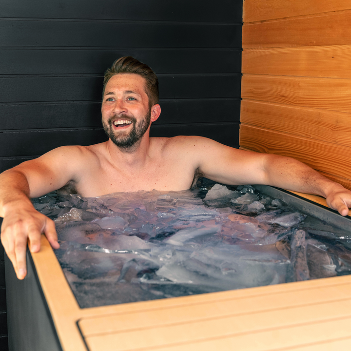 Revive Plunge Luxury Plunge with 1hp Chiller
